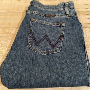 Host Pick! Wrangler Women’s CASH No Gap Waistband Jeans